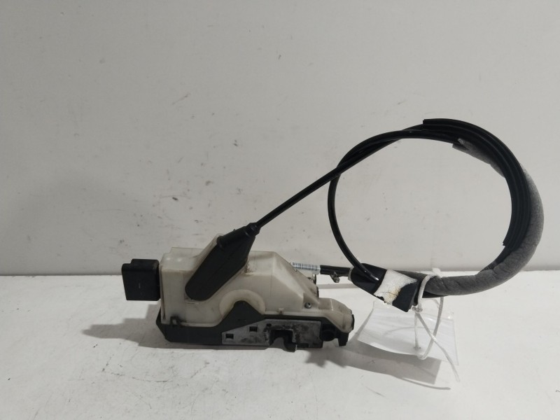 Recambio de cerradura puerta delantera derecha para peugeot 208 access referencia OEM IAM 9688079280  