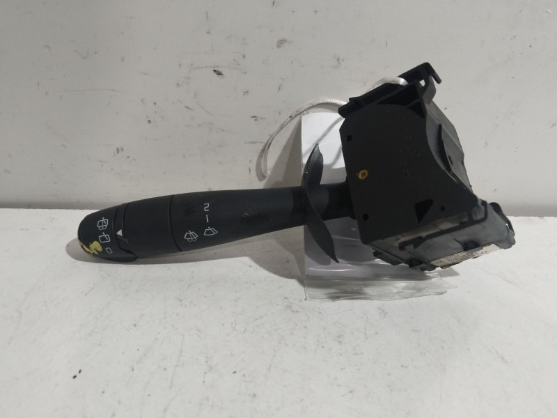 Recambio de mando intermitentes para renault trafic furgón l1h1 2,7t referencia OEM IAM 8200878342   Recambio de mando intermitentes para renault trafic furgón l1h1 2,7t referencia OEM IAM 8200878342