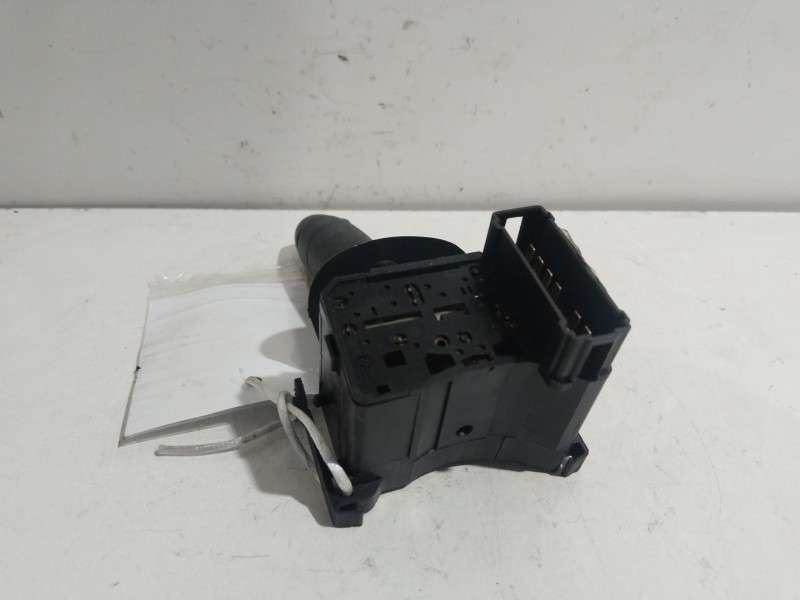Recambio de mando intermitentes para renault trafic furgón l1h1 2,7t referencia OEM IAM 8200878342   Recambio de mando intermitentes para renault trafic furgón l1h1 2,7t referencia OEM IAM 8200878342