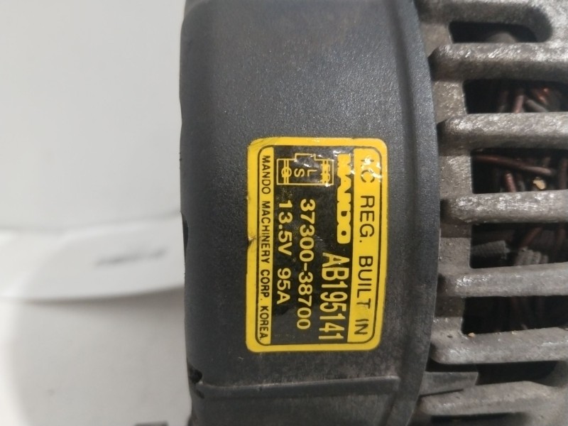Recambio de alternador para hyundai santa fé i (sm) 2.4 16v referencia OEM IAM AB195141  