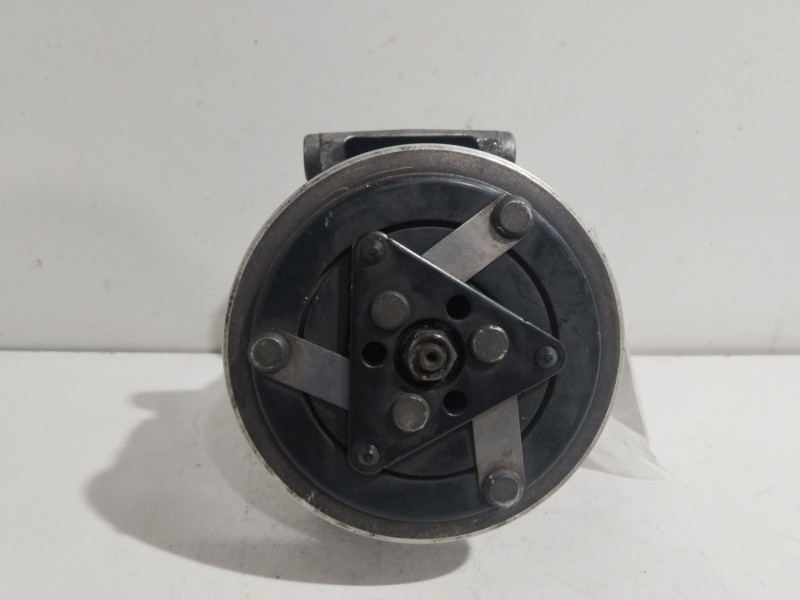 Recambio de compresor aire acondicionado para peugeot 206+ básico referencia OEM IAM 9671453780  
