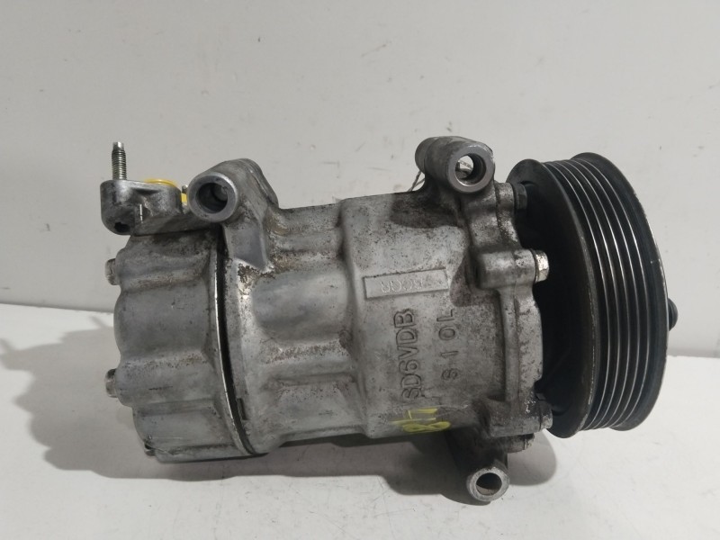 Recambio de compresor aire acondicionado para peugeot 206+ básico referencia OEM IAM 9671453780  