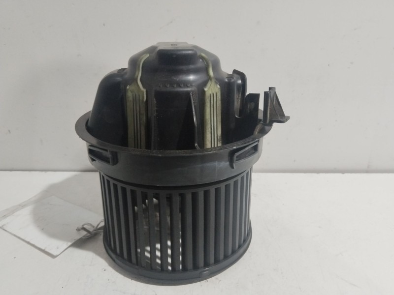 Recambio de motor calefaccion para peugeot 207/207+ (wa_, wc_) 1.4 hdi referencia OEM IAM N102097A  