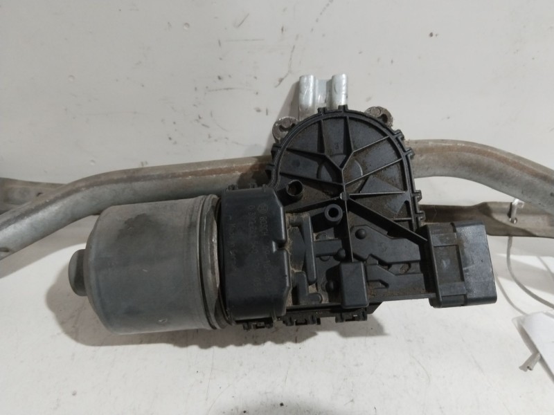 Recambio de motor limpia delantero para peugeot 207 sport referencia OEM IAM 3397020769  