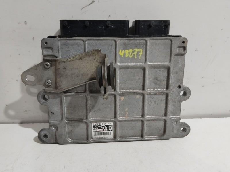 Recambio de centralita motor uce para toyota iq 2 referencia OEM IAM 8966174040  