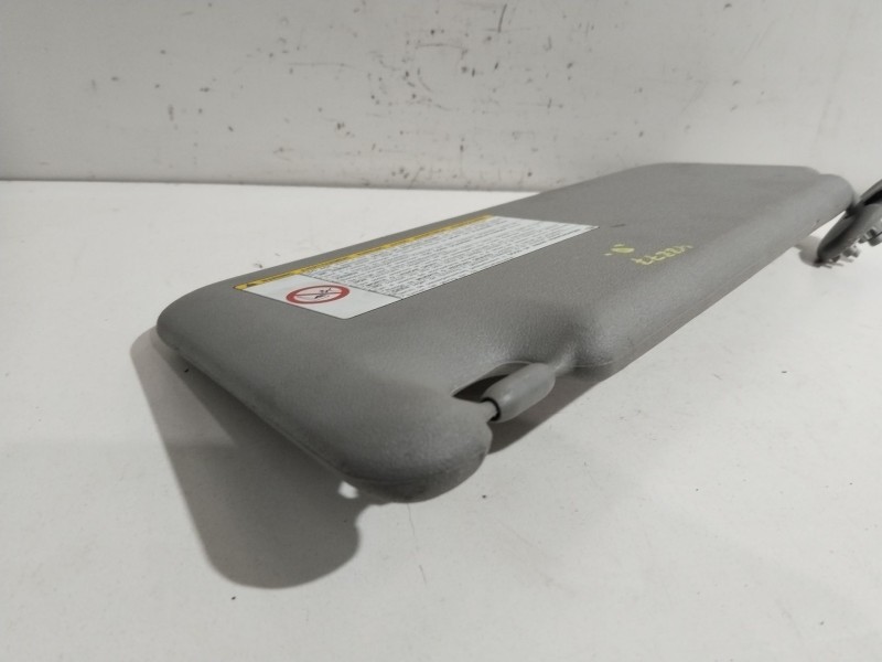 Recambio de parasol derecho para toyota iq 2 referencia OEM IAM   