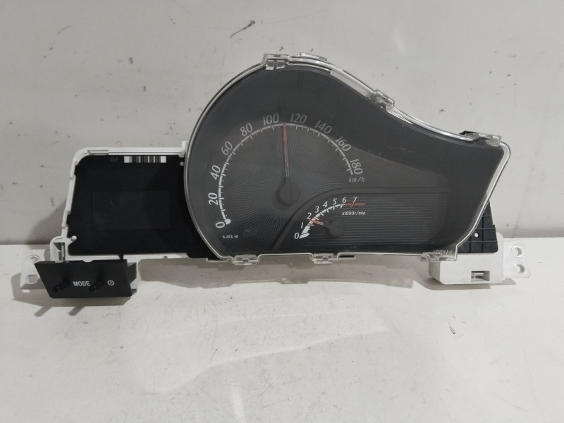 Recambio de cuadro instrumentos para toyota iq 2 referencia OEM IAM 8380074120C  