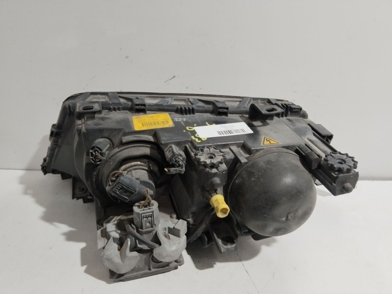Recambio de faro derecho para bmw 3 (e46) 330 i referencia OEM IAM 8377262 0301089274 XENON