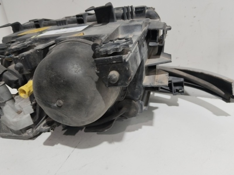 Recambio de faro derecho para bmw 3 (e46) 330 i referencia OEM IAM 8377262 0301089274 XENON