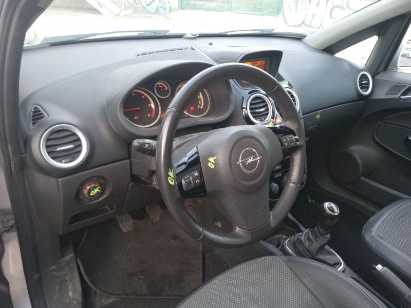 opel corsa d (s07) del año 2007