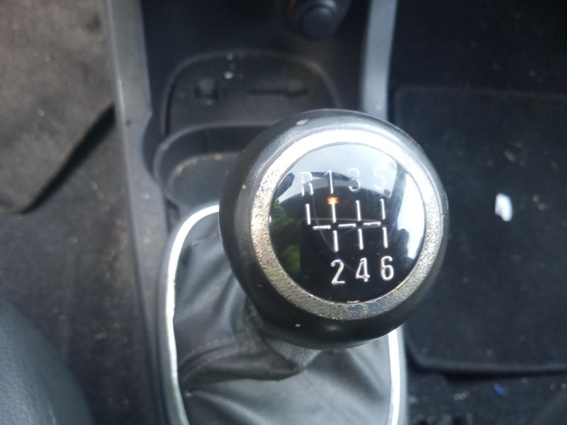 opel corsa d (s07) del año 2007