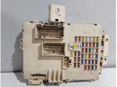 Recambio de caja reles / fusibles para hyundai i40 cab bluedrive referencia OEM IAM 919553Z010  