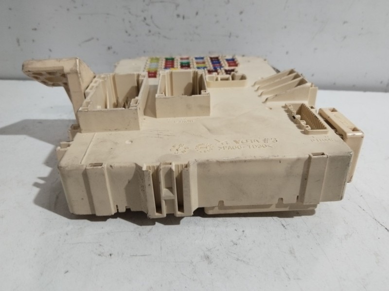 Recambio de caja reles / fusibles para hyundai i40 cab bluedrive referencia OEM IAM 919553Z010  