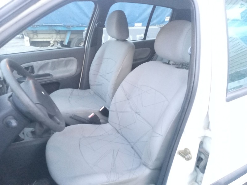 renault clio ii (bb_, cb_) del año 1999