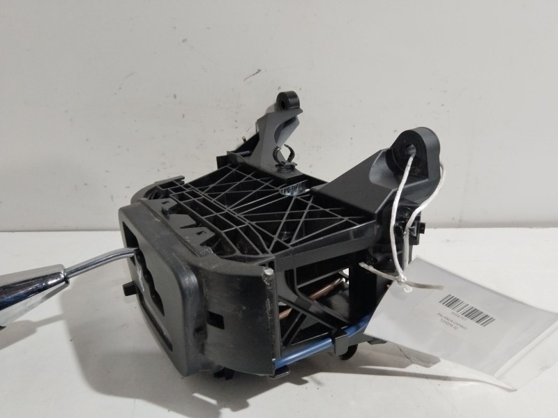 Recambio de palanca cambio para toyota iq 2 referencia OEM IAM   