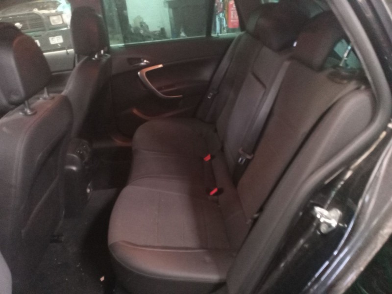 opel insignia a (g09) del año 2011