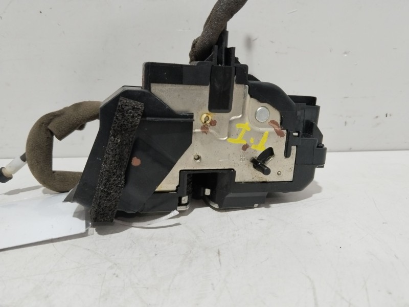 Recambio de cerradura puerta trasera izquierda para nissan juke (f15) acenta referencia OEM IAM 82501BA60B  