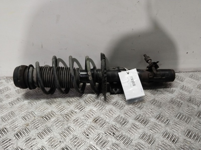 Recambio de amortiguador delantero izquierdo para skoda rapid active referencia OEM IAM 6R0413031BF  