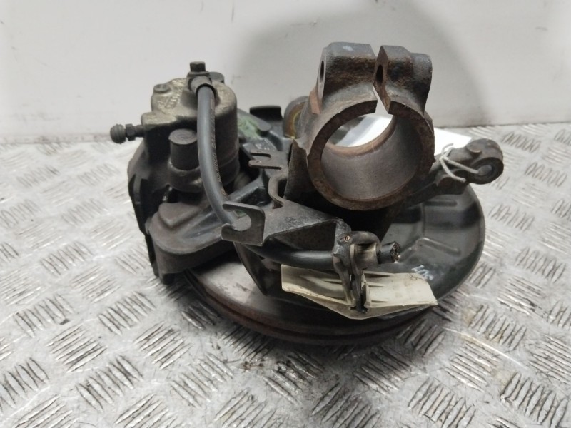 Recambio de mangueta delantera derecha para seat ibiza iii (6l1) 2.0 referencia OEM IAM 6Q0407256S  