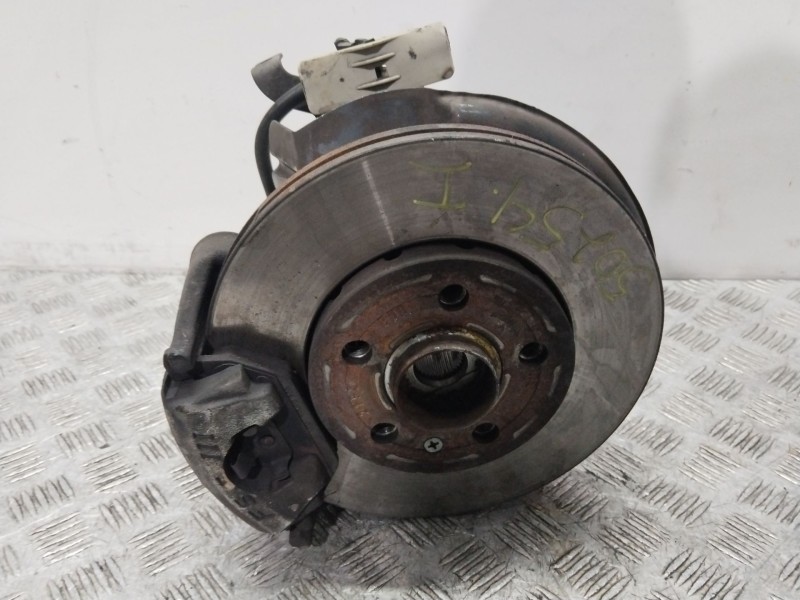 Recambio de mangueta delantera derecha para seat ibiza iii (6l1) 2.0 referencia OEM IAM 6Q0407256S  