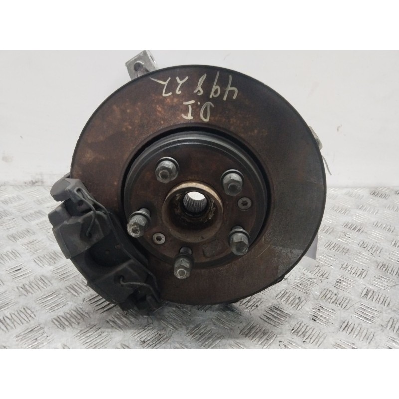 Recambio de mangueta delantera izquierda para mazda 3 berlina (bk) 1.6 crdt active referencia OEM IAM BR5S33031  