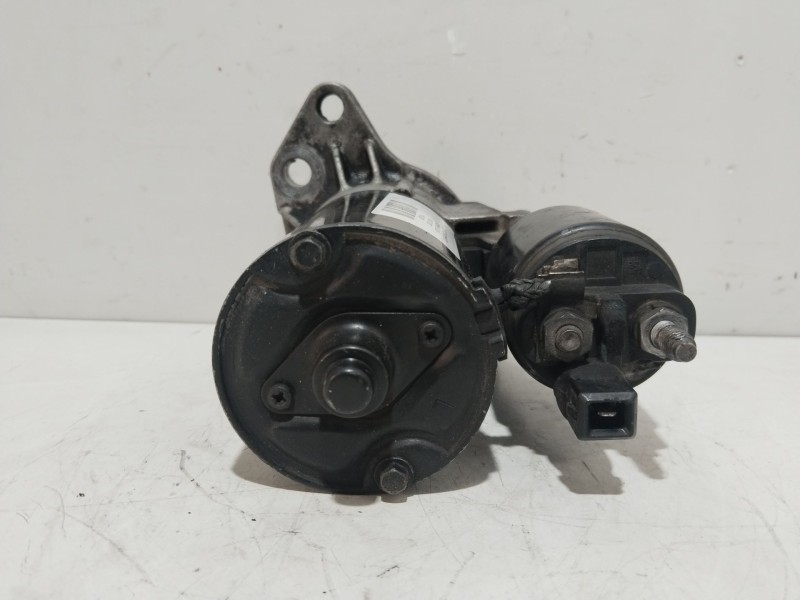 Recambio de motor arranque para volkswagen golf iv (1j1) 1.6 fsi referencia OEM IAM 0001121006  