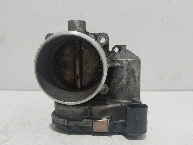 Recambio de caja mariposa para volkswagen passat berlina (3b2) comfortline referencia OEM IAM 06B133062M  