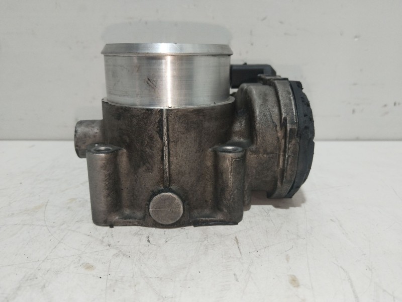 Recambio de caja mariposa para volkswagen passat berlina (3b2) comfortline referencia OEM IAM 06B133062M  