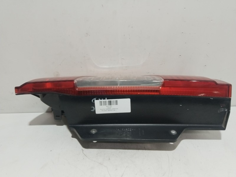 Recambio de piloto trasero derecho para peugeot bipper (aa_) 1.4 hdi referencia OEM IAM 13202F  