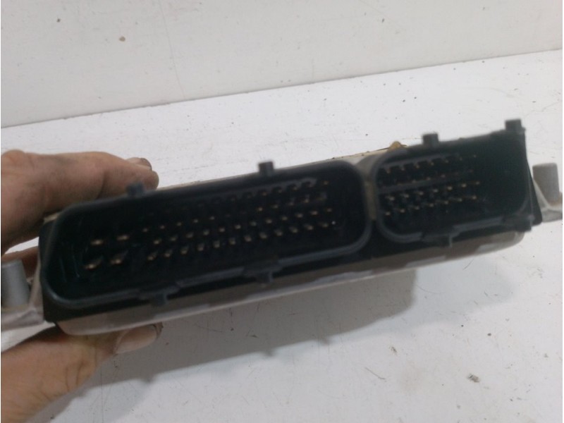 Recambio de centralita motor uce para seat arosa (6h1) select referencia OEM IAM 030997032DV  