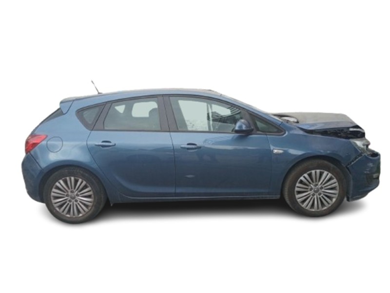 opel astra j (p10) del año 2015