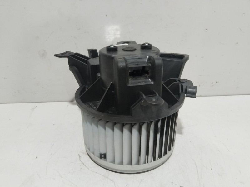 Recambio de motor calefaccion para peugeot bipper (aa_) 1.4 hdi referencia OEM IAM 507730100  