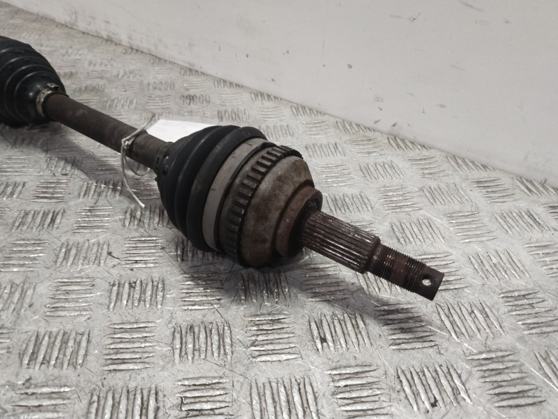 Recambio de transmision delantera izquierda para chrysler voyager iv (rg, rs) 2.5 crd referencia OEM IAM RX641883AE  