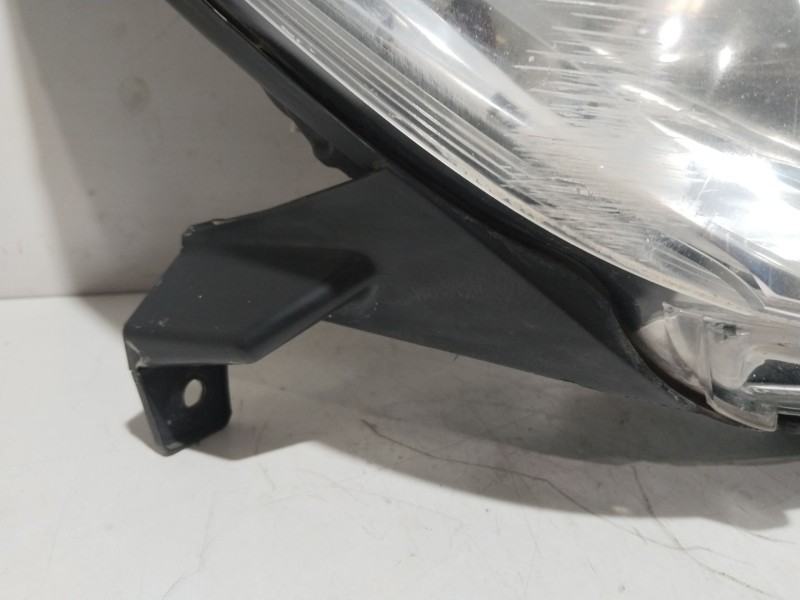 Recambio de faro derecho para dacia dokker monospace (ke_) 1.5 dci (keaj, keah) referencia OEM IAM 260102814R  