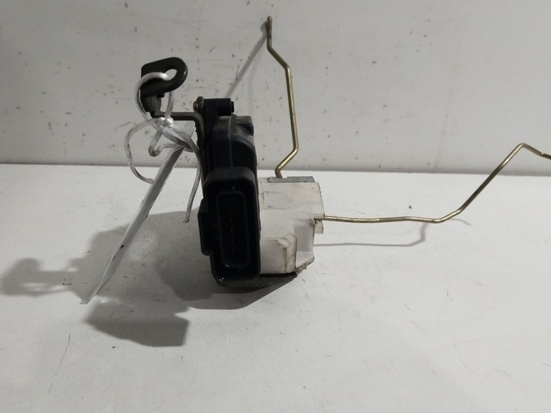 Recambio de cerradura puerta delantera izquierda para suzuki ignis rm (mh) básico referencia OEM IAM 8220286G10  