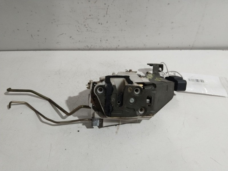 Recambio de cerradura puerta delantera izquierda para suzuki ignis rm (mh) básico referencia OEM IAM 8220286G10  