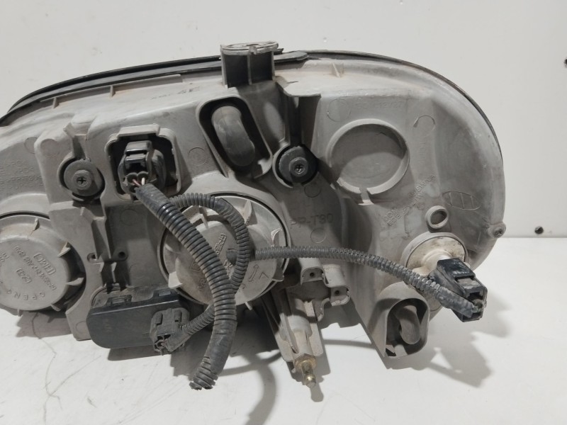 Recambio de faro derecho para kia carnival ii 2.9 crdi lx referencia OEM IAM 0K54E51030A   Recambio de faro derecho para kia carnival ii 2.9 crdi lx referencia OEM IAM 0K54E51030A