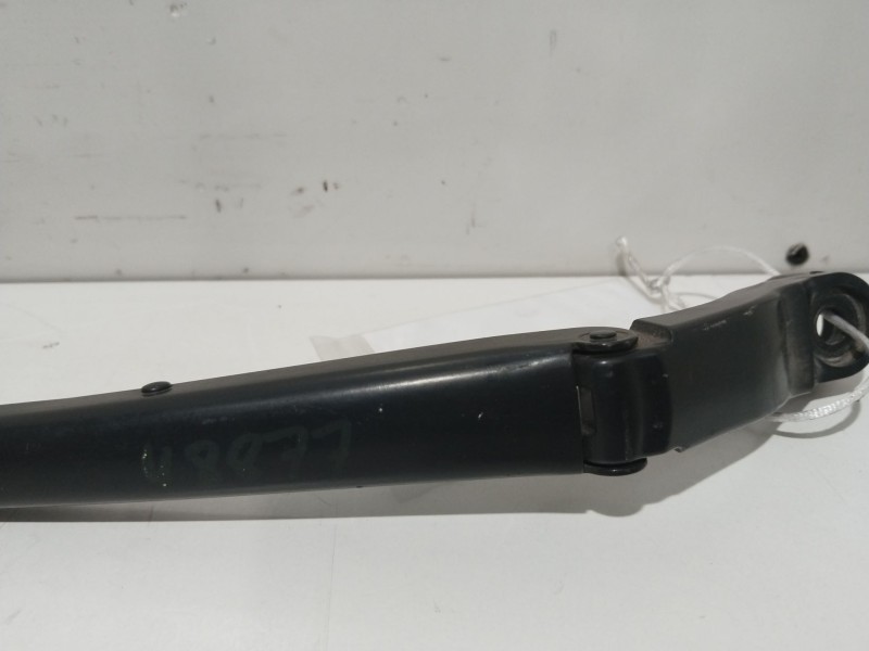 Recambio de brazo limpia delantero derecho para toyota iq 2 referencia OEM IAM   