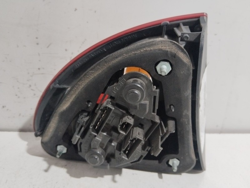 Recambio de piloto trasero derecho para seat leon (1m1) signo referencia OEM IAM 1M6945112FKZ   Recambio de piloto trasero derecho para seat leon (1m1) signo referencia OEM IAM 1M6945112FKZ
