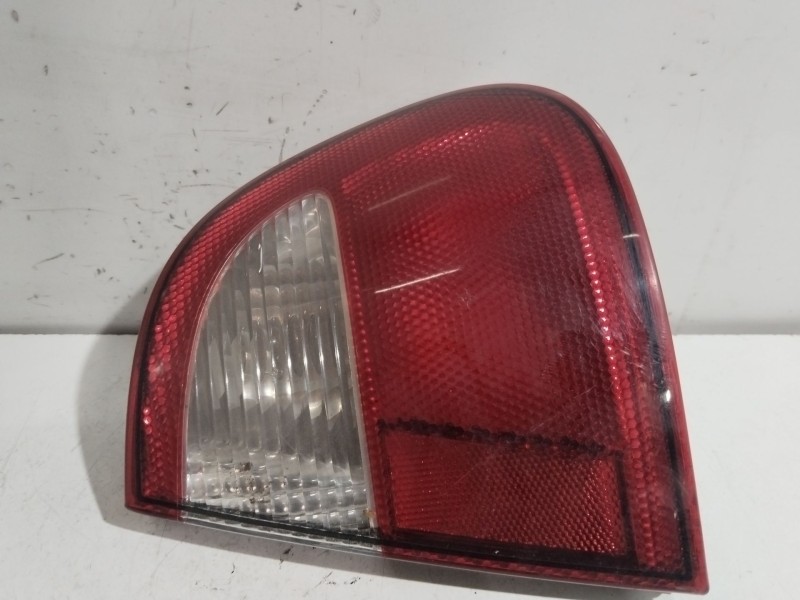 Recambio de piloto trasero derecho para seat cordoba berlina (6k2) signo referencia OEM IAM 6K5945112F  