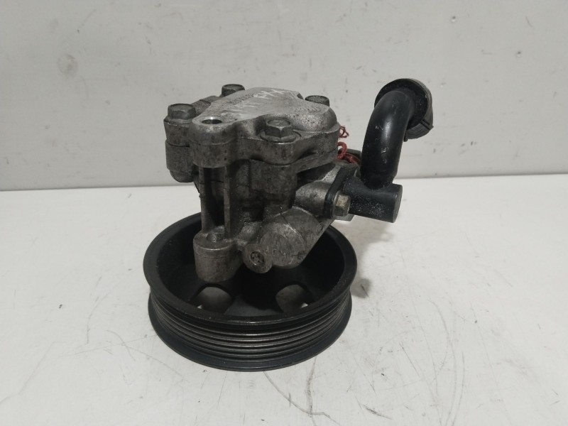 Recambio de bomba direccion para kia sorento 2.5 crdi concept referencia OEM IAM   