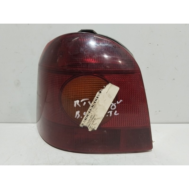 Recambio de piloto trasero izquierdo para renault twingo (co6) 1.2 (c066/67/68) referencia OEM IAM 7700820013  36970748