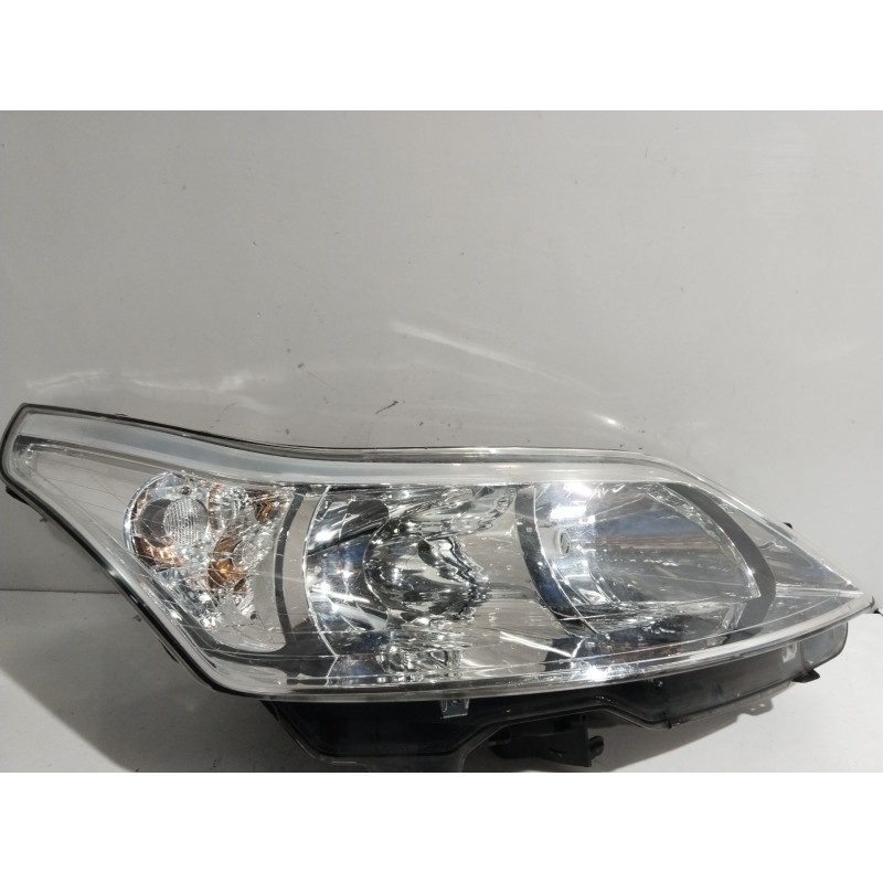 Recambio de faro derecho para citroën c4 berlina collection referencia OEM IAM 085521121  