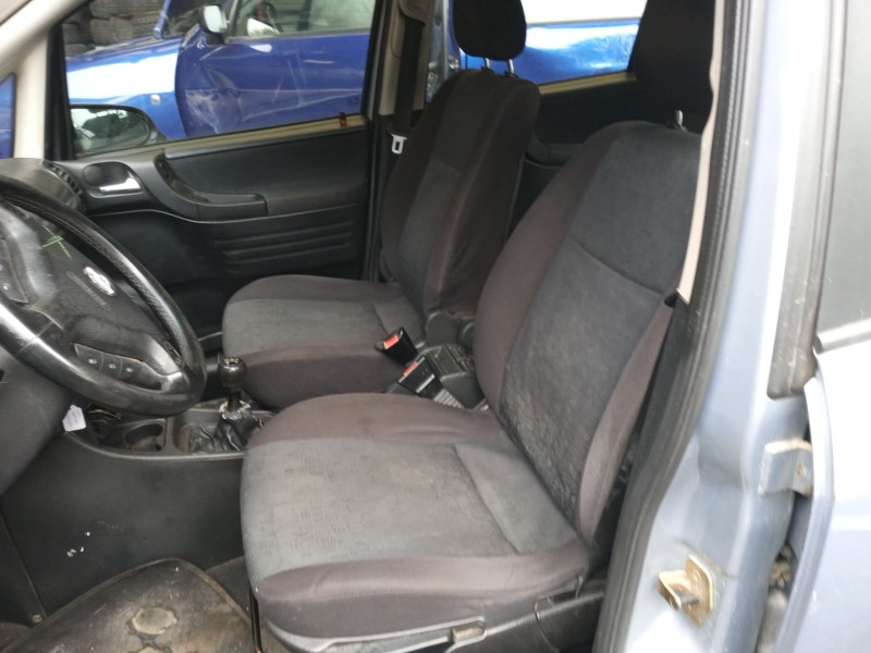 opel zafira a monospace (t98) del año 2001 opel zafira a monospace (t98) del año 2001