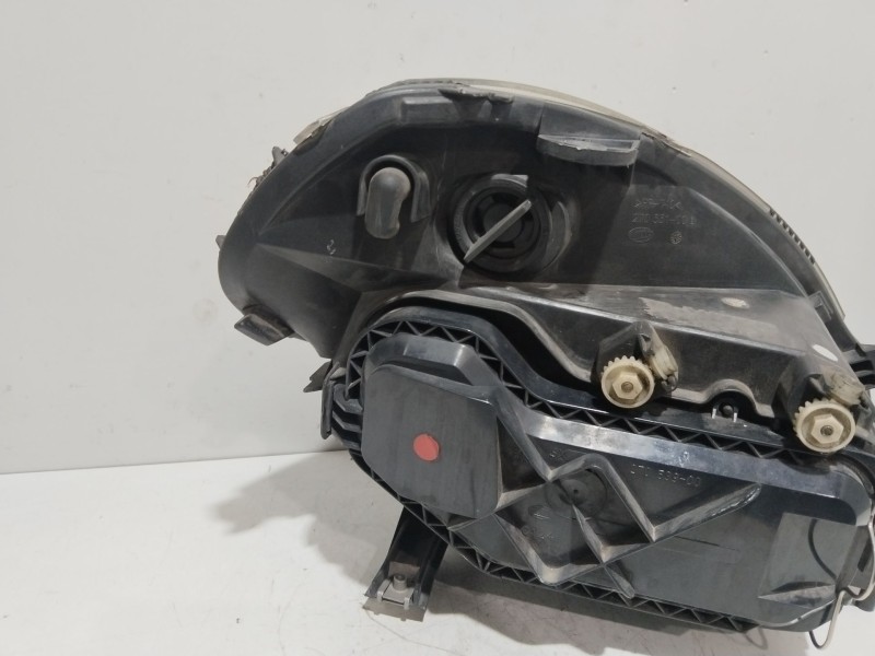 Recambio de faro izquierdo para lancia ypsilon (843_) 1.2 (843.axb1a) referencia OEM IAM 27053100L  