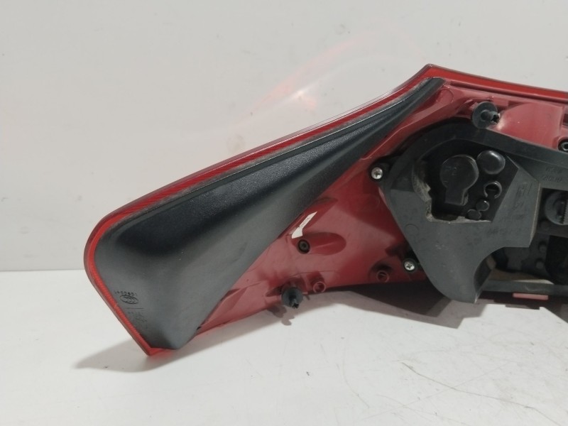 Recambio de piloto trasero derecho para opel insignia a (g09) 2.0 cdti (68) referencia OEM IAM 22950974  