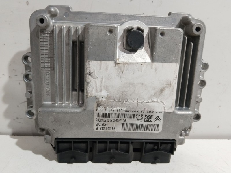 Recambio de centralita motor uce para citroën c4 berlina collection referencia OEM IAM 0281012985  