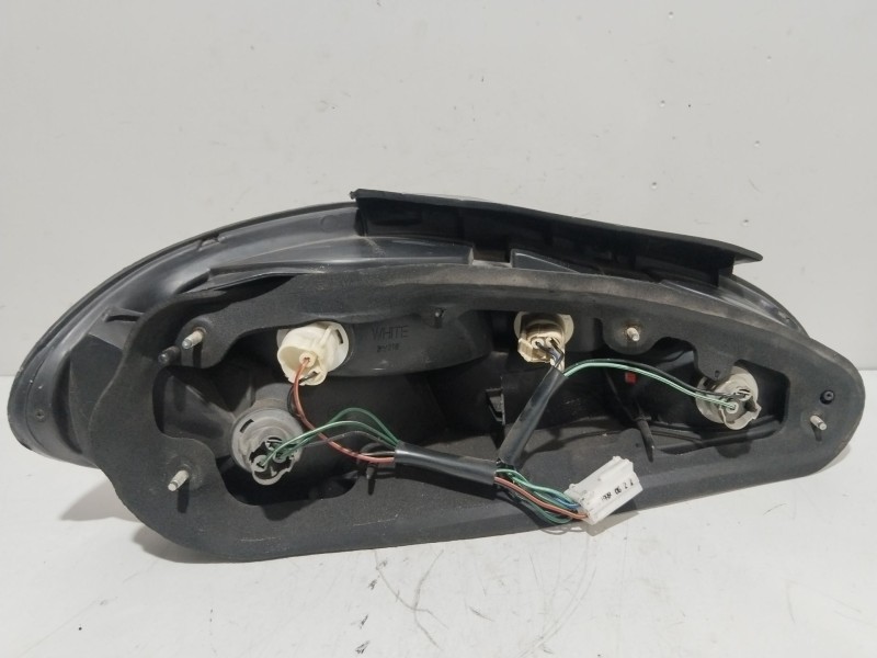 Recambio de piloto trasero derecho para hyundai coupe i (rd) 1.6 16v referencia OEM IAM 9240227020  
