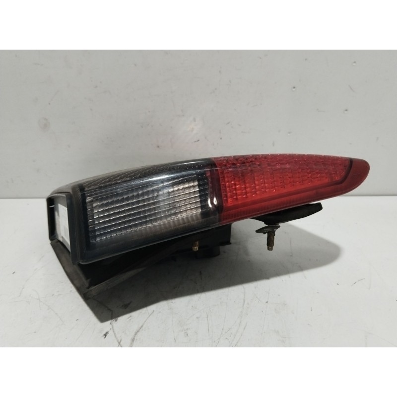 Recambio de piloto porton trasero derecho para saab 9-5 sedán 2.0 t e ecopower referencia OEM IAM 4561544  