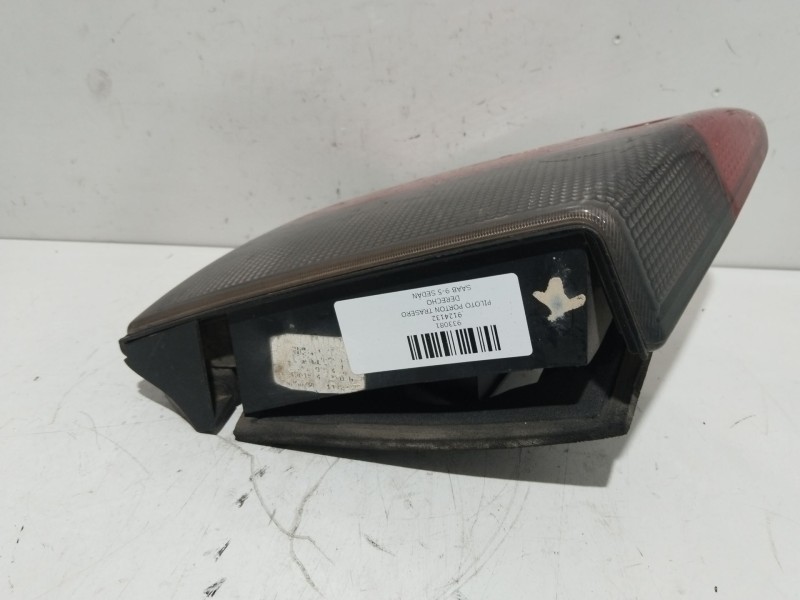 Recambio de piloto porton trasero derecho para saab 9-5 sedán 2.0 t e ecopower referencia OEM IAM 4561544  